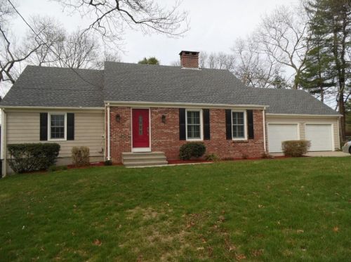 27 Andersen Ct, Westerly, RI 02891-3713