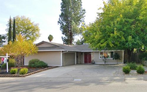 8362 Foxfire Dr, Citrus Heights, CA 95662-3847