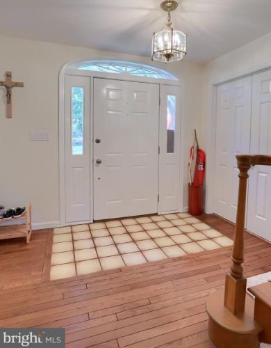 131 Bentley Ln, Lancaster PA  17603-6203 exterior