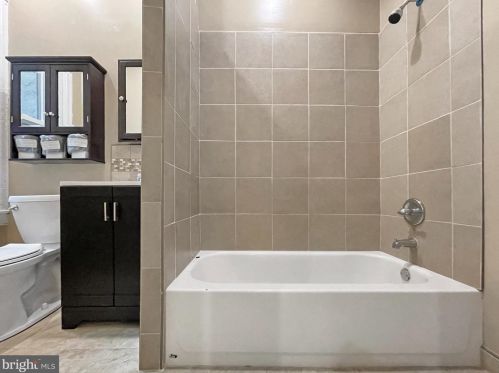 2461 20 St, Philadelphia PA 19132-3723 exterior