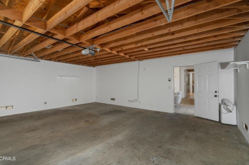 1122 Spazier Ave, Glendale CA  91201-1320 exterior