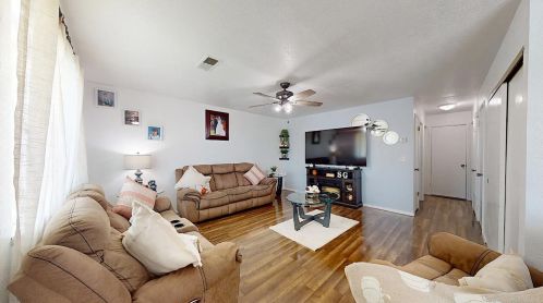 2350 Willow St, Dos Palos, CA 93620-2912