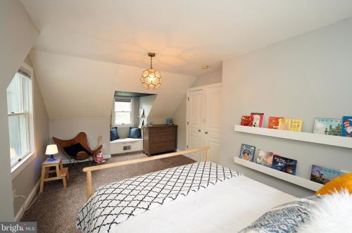 33 Wilder Ave, Princeton NJ  08540-0064 exterior