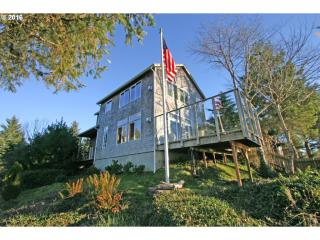 1280 Queen St, Jewell, OR 97138-6379