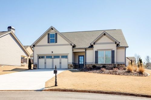 2364 Cotton Gin Row, Jefferson GA  30549-8811 exterior