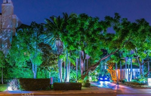 2233 Martin, Irvine CA  92612-1455 exterior