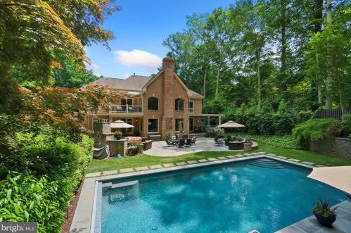 624 Live Oak Dr, Mc Lean, VA 22101-1562