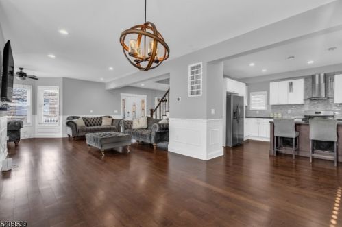 88 Hazelwood Ave, Rahway, NJ 07065-3815