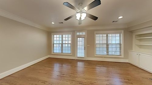 2767 Durham Dr, Atlanta GA  30319-3673 exterior