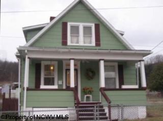 1716 Pearlman Ave, Clarksburg, WV 26301-1623