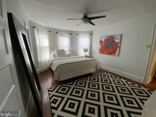 25 Ctr St, Tavistock NJ 08033-1801 exterior