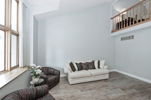11791 Seagull Ln, Palos Heights, IL 60463-1048