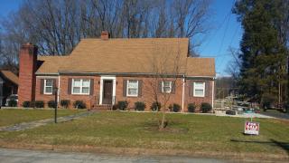 1001 Grove Ave, Lawrenceville, VA 23868-1117