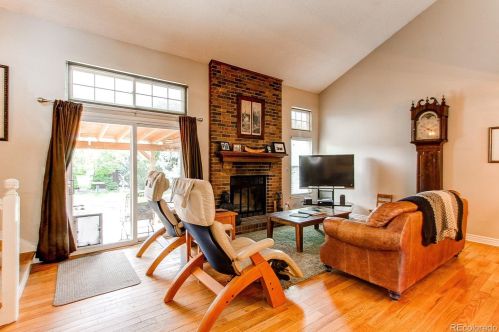 6246 Hinsdale Ave, Englewood CO 80112-1905 exterior