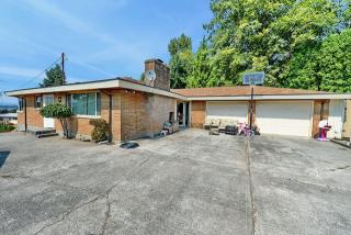 2219 6th Ct, Seattle, WA 98056-2865