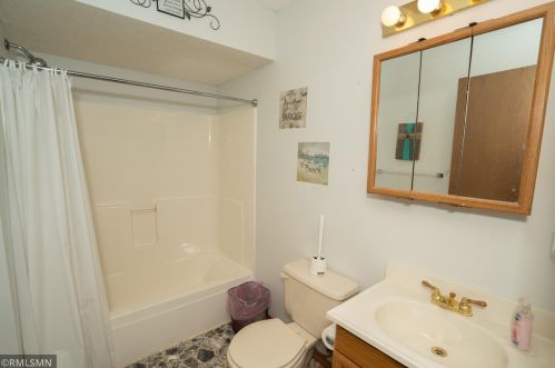 15863 Gooseberry Way, Saint Paul MN  55124-5141 exterior