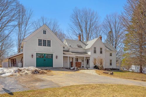 7 Potter Hill Rd, Laconia, NH 03249-6803
