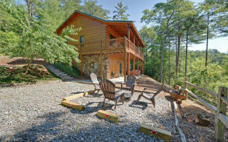 55 River Ranch Rd, Ellijay, GA 30540-1247
