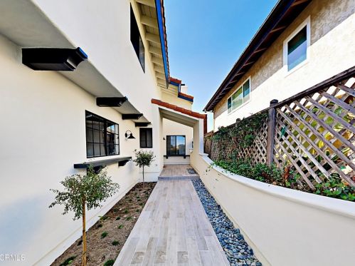 2311 Victoria Ave, Oxnard, CA 93035-2968