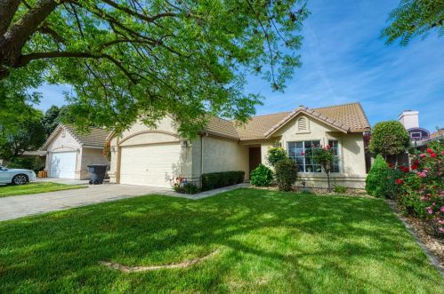1837 Poust Rd, Modesto, CA 95358-9772