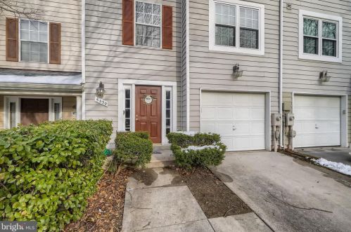5330 Chase Lions Way, Columbia, MD 21044-5403