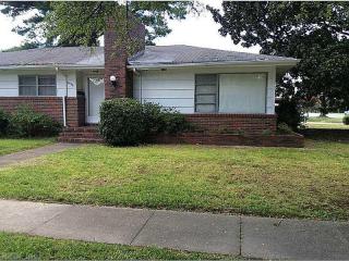 2448 Everglades Rd, Norfolk, VA 23518-4530
