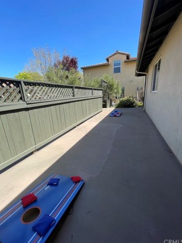 633 Nicklaus St, Lake Nacimiento, CA 93446-4849