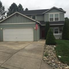 566 Char St, Roseburg, OR 97471-5857