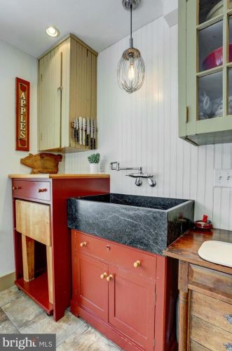 119 Mary St, Lancaster PA  17603-3446 exterior