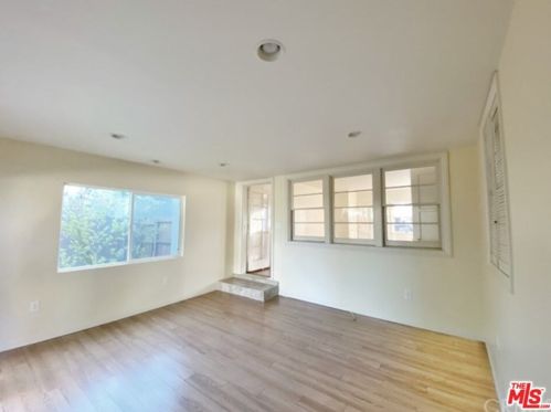 433 Citrus St, Orange CA  92868-2140 exterior