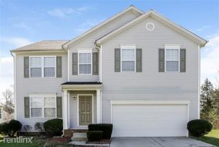 1009 Bent Branch Dr, Concord NC  28025-6738 exterior