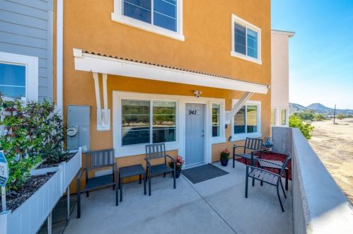 943 Humbert Ave, San Luis Obispo, CA 93401-5756