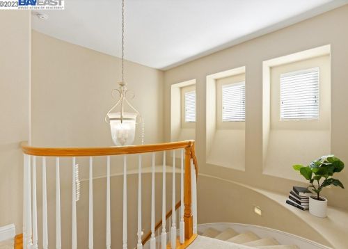 10864 Inspiration Cir, Pleasanton CA  94568-5562 exterior