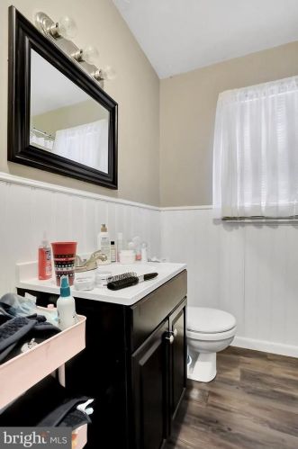 1378 Valley Rd, Berkeley Springs WV  25411-4801 exterior