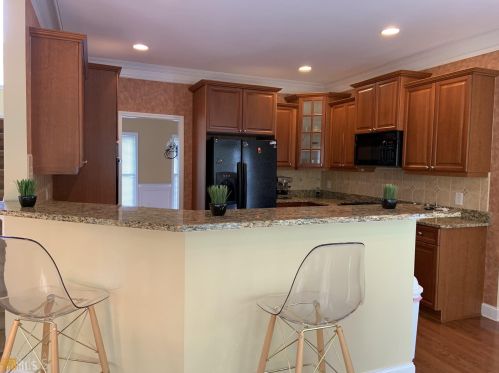 465 Young James Cir, Stockbridge GA  30281-1472 exterior