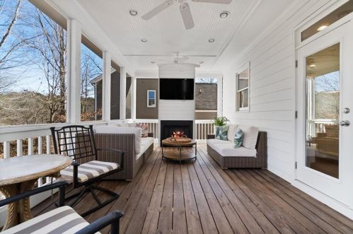 2181 Collins Ridge Dr, Atlanta GA  30318-1243 exterior