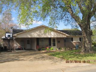 107 Stuart Dr, Lucerne, LA 71373-3705