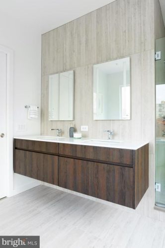 123 23 St, Philadelphia PA 19121-1329 exterior