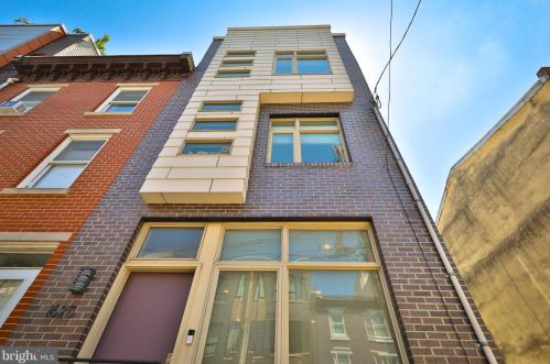 1625 3rd St, Philadelphia, PA 19122-3002