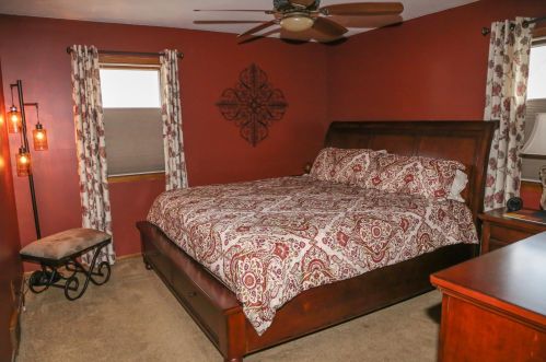1944 Greenbrier St, Saint Paul MN  55117-2214 exterior