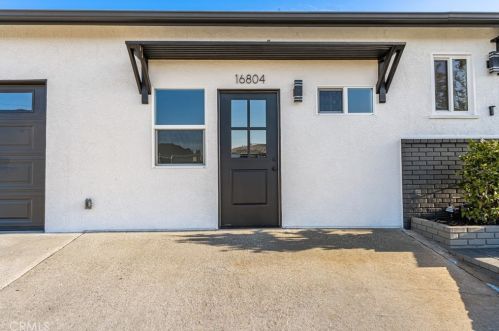 16802 Casimir Ave, Torrance CA  90504-2804 exterior