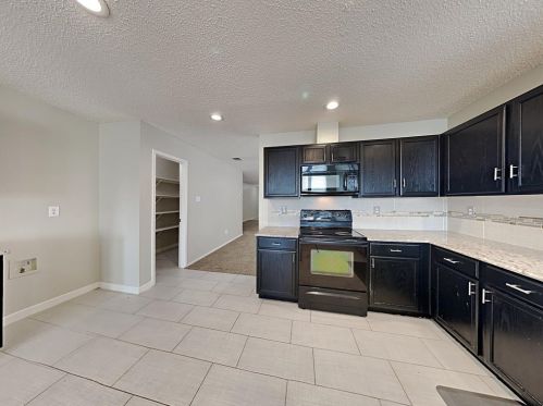 5017 Village Stone Ct, Fort Worth TX  76179-7309 exterior