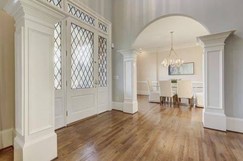 10 Highland Valley Ct, Atlanta GA  30327-4880 exterior