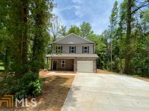 208 Pine St, Barnesville, GA 30204-1914