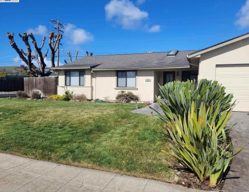 7673 Bonniewood Ln, Pleasanton, CA 94568-1151