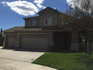1821 Fir Ln, Ceres, CA 95307-7121