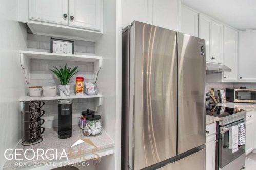 209 Moreland Way, Atlanta GA  30354-1242 exterior