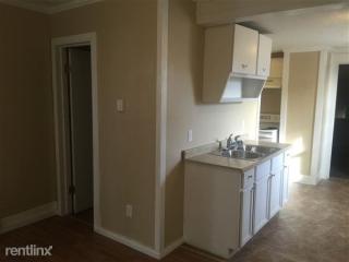 421 Temple Ave, Indianapolis IN  46201-4147 exterior