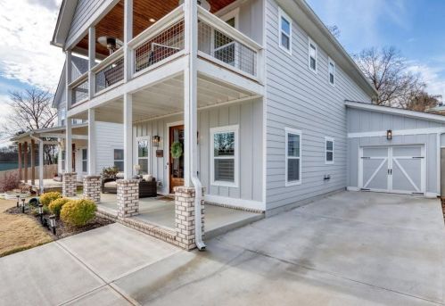 163 Nix St, Ball Ground, GA 30107-4025
