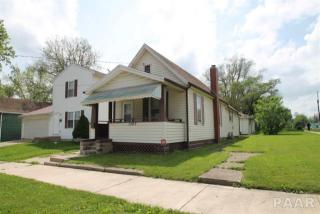 1303 Matthew, Peoria IL  61605-3519 exterior